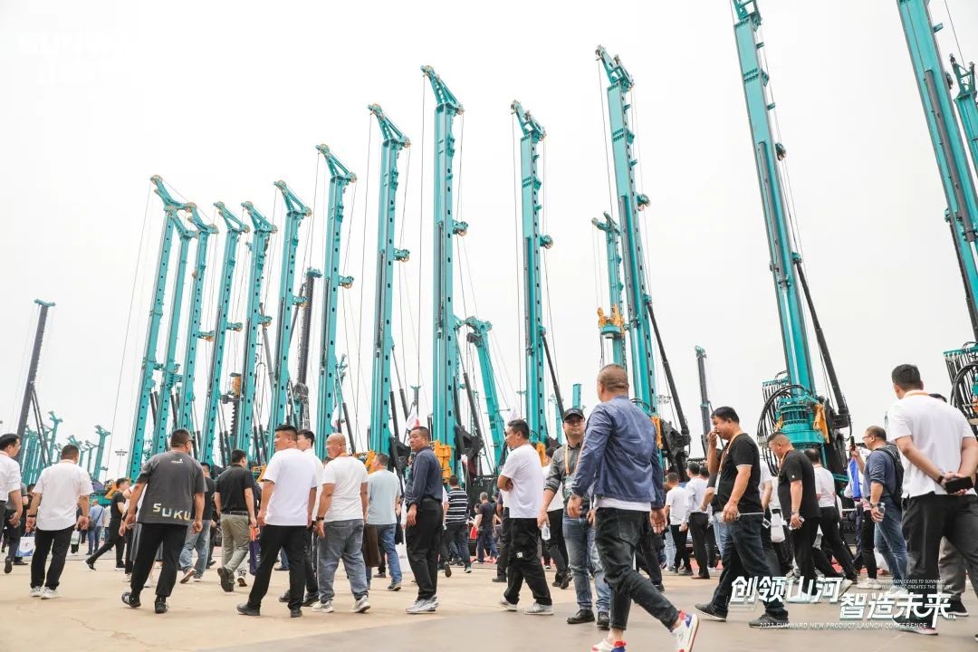 ʵ����Ȧ���ǹ��ɶԹ������ܵ��¹���װ�������ı�������