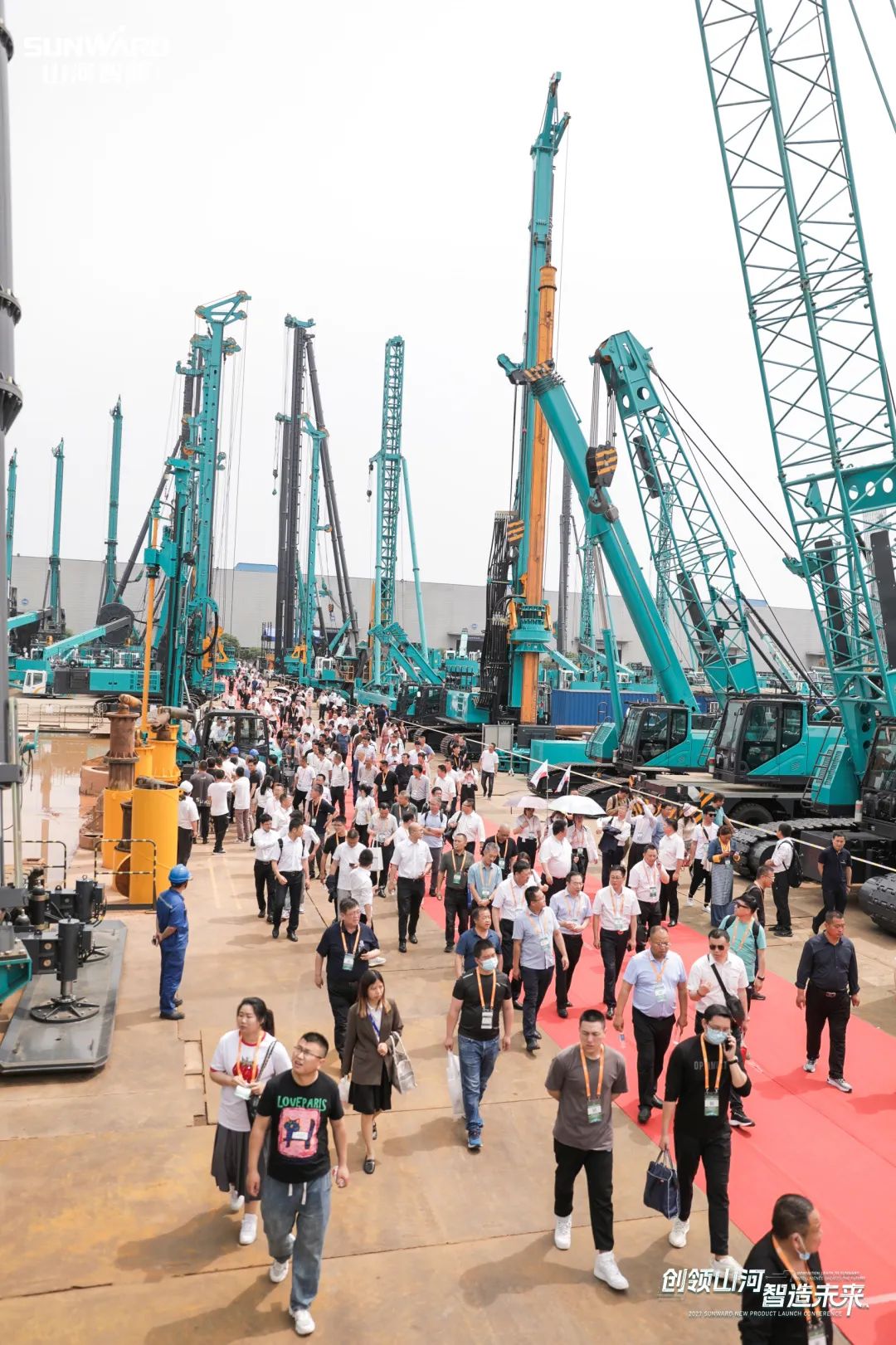 ʵ����Ȧ���ǹ��ɶԹ������ܵ��¹���װ�������ı�������