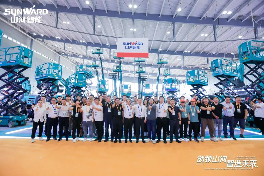 �۽��綯�������ܻ����ǹ��ɶԹ�������ȫϵ�и߿ջ�е��Ʒ���೤ɳչ