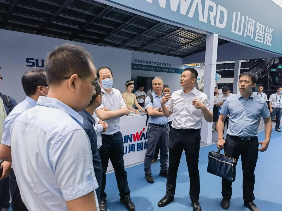 Я�ֹ�����һ��һ�����ǹ��ɶԹ������ܵ��¹���װ�����ܹ�ע