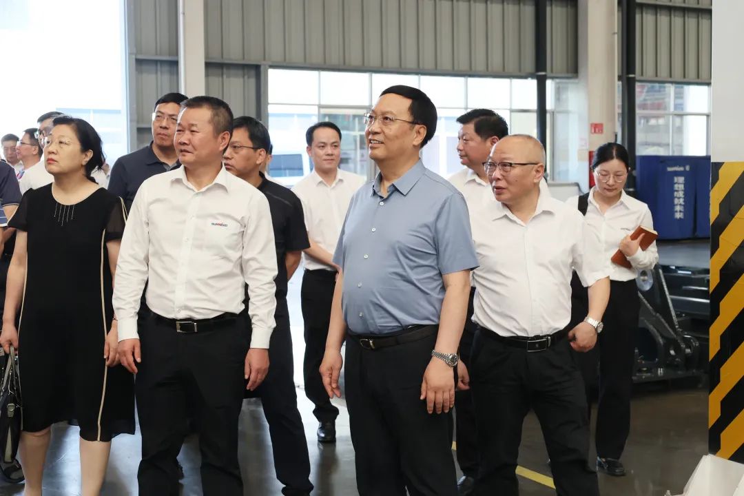 �������������ר��ѧ�ߵ��ǹ��ɶԹ������ܵ��и���������