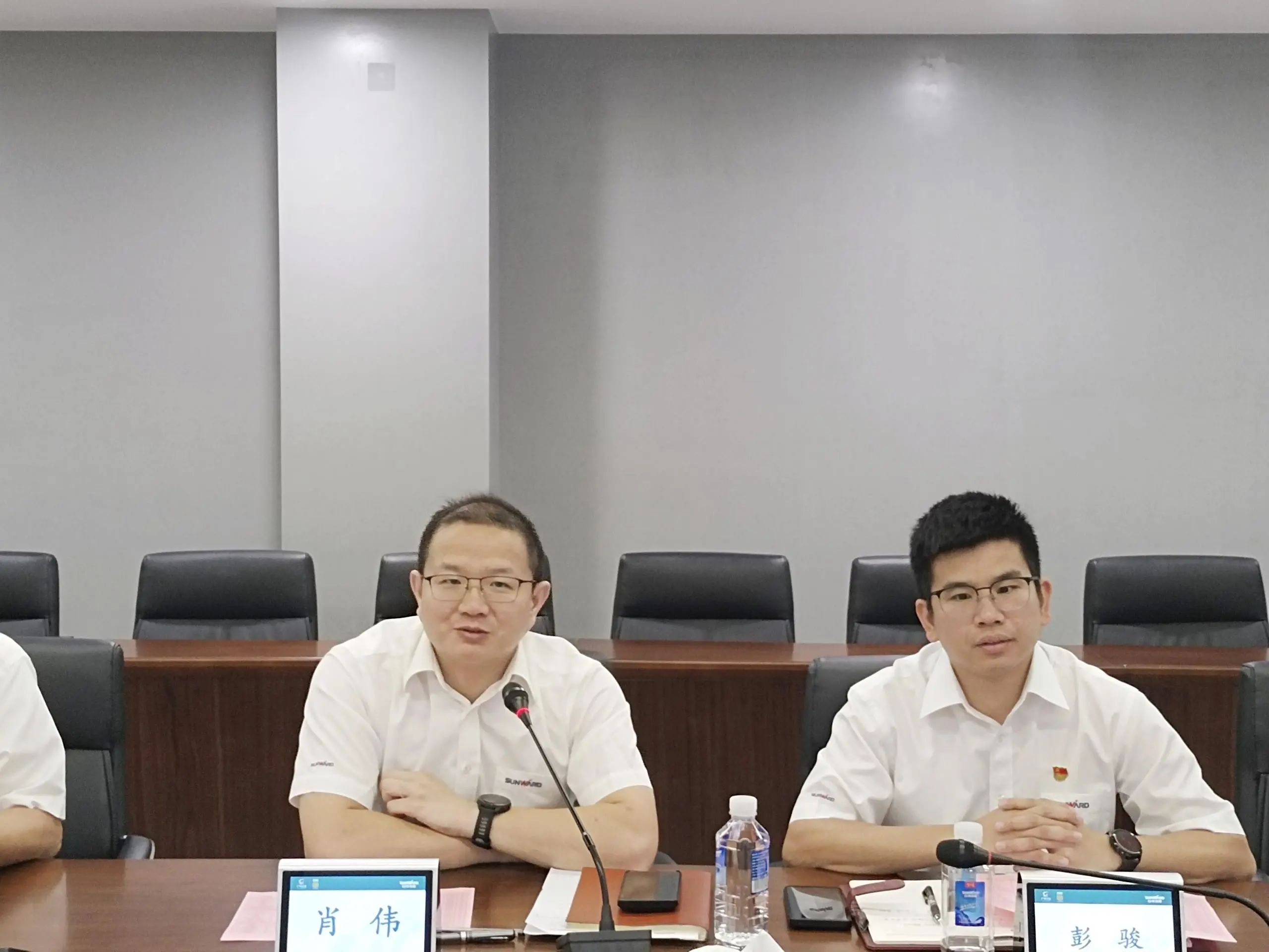 ��������������δ�����ⳡӦ���ҵ��Ա����̸������ů����֪�ģ�