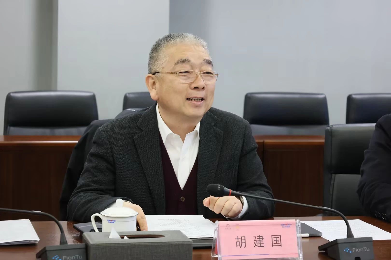 新思绪、新领域、新合作、新突破!中铁十二局到访糖果派对官网智能