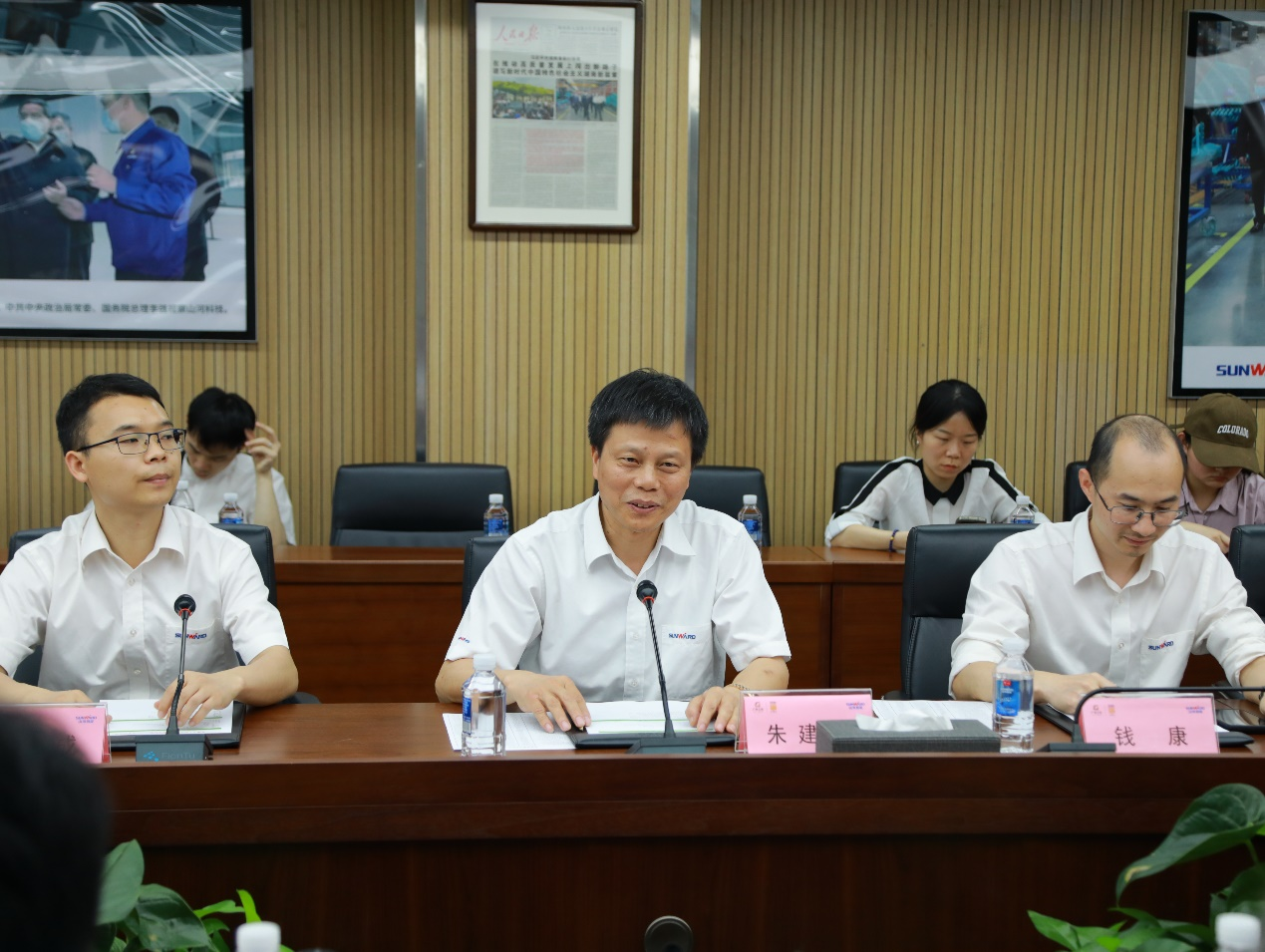 ÏæÌ¶Êй¤Ðžִø¶ÓݰÁÙÌǹûÅɶԹÙÍøÖÇÄÜ¿ªÕ¹ÖÇÄÜÖÆÔìÏÖ³¡¹ÛĦ½»Á÷Ô˶¯