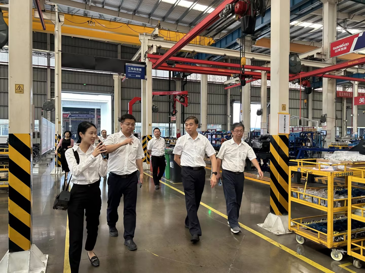 ��������������ݸ������Ҹ���˾���ʶ�ݰ���ǹ��ɶԹ������ܿ��콻����