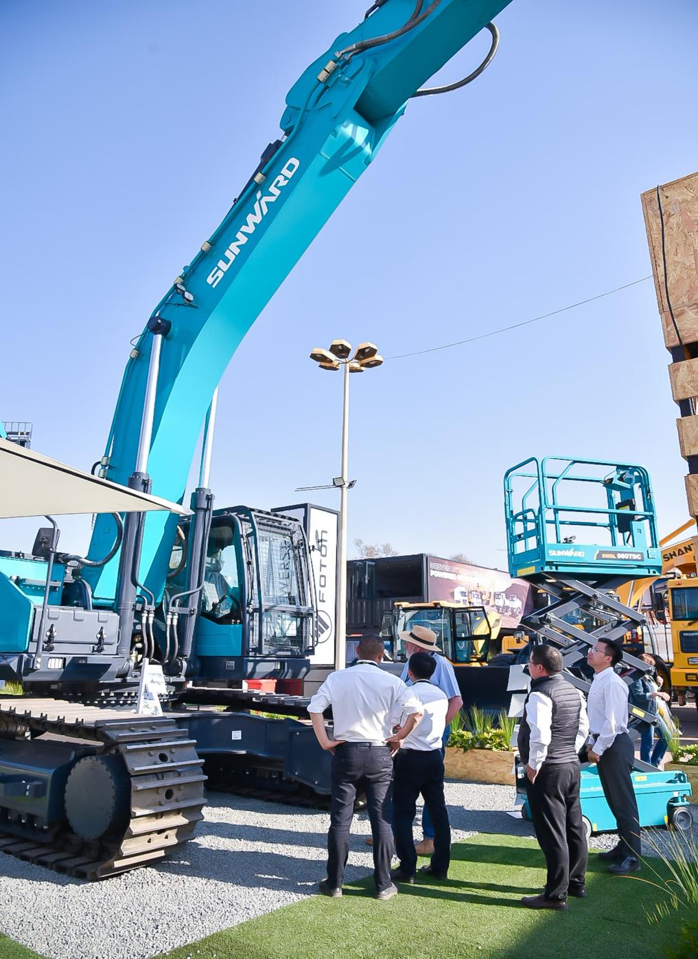 ��Խɽ��������Զ�����ǹ��ɶԹ������������Ϸ�����ҵչ��