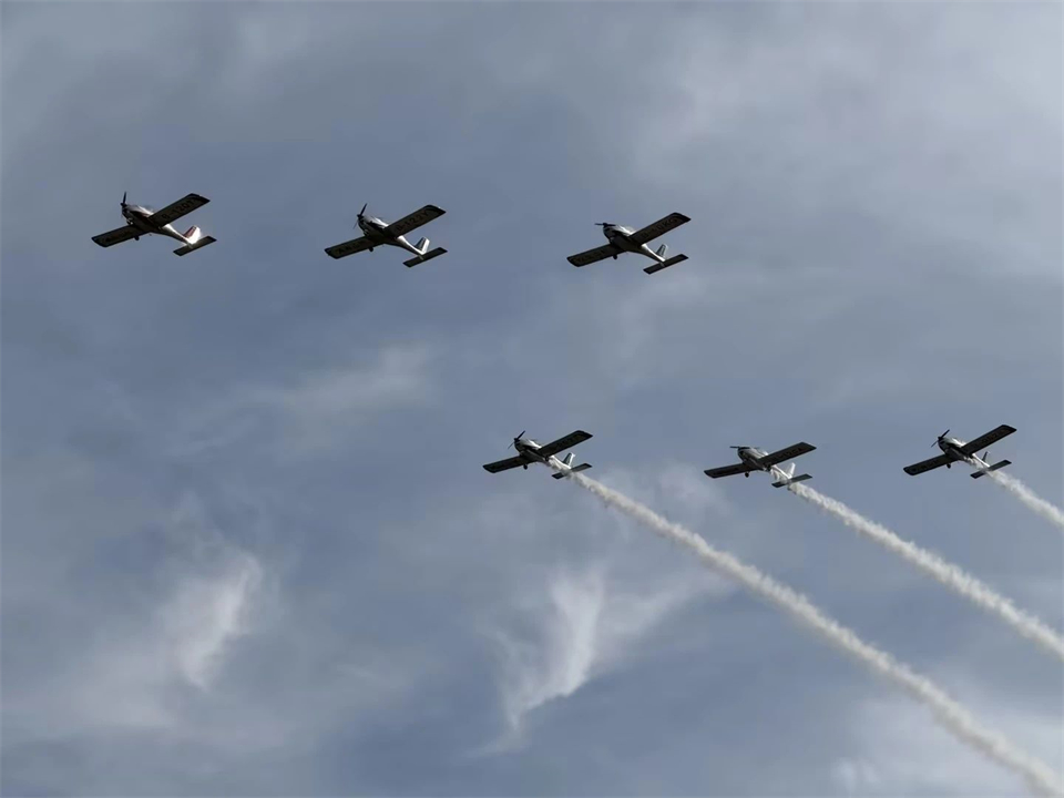 ʮ��֯���ǹ��ɶԹ����������г��Ĵ�δ�����ǹ��ɶԹ��������ݳ��ӽ���10��������˶�ʢ�����