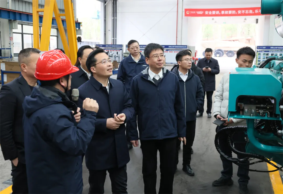 蒋红波走访调研糖果派对官网智能