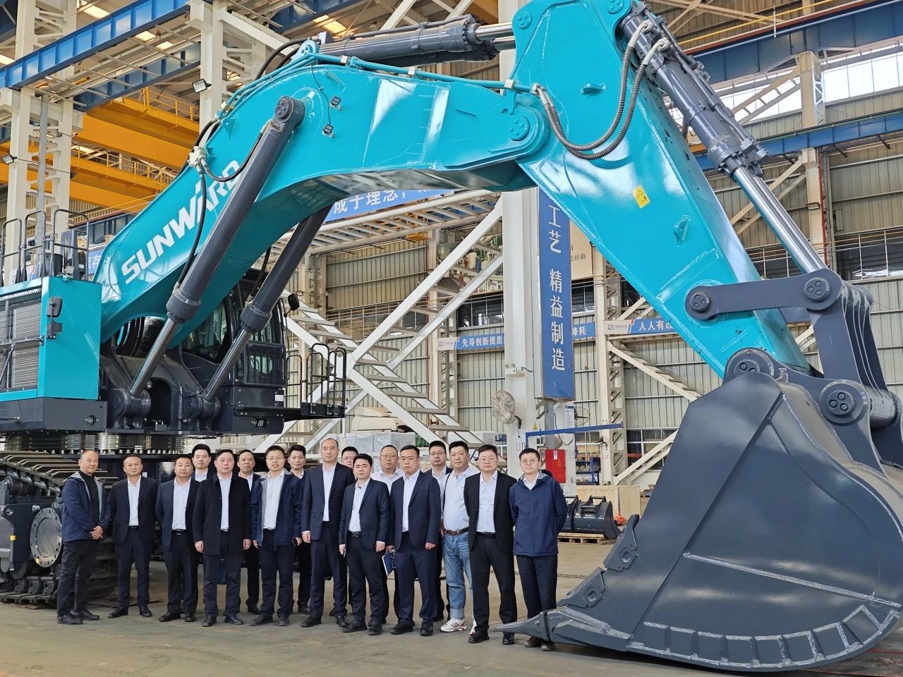 强强联手!糖果派对官网智能与湖南楚湘建工集团告竣共建矿山生产建设立异团结体共识