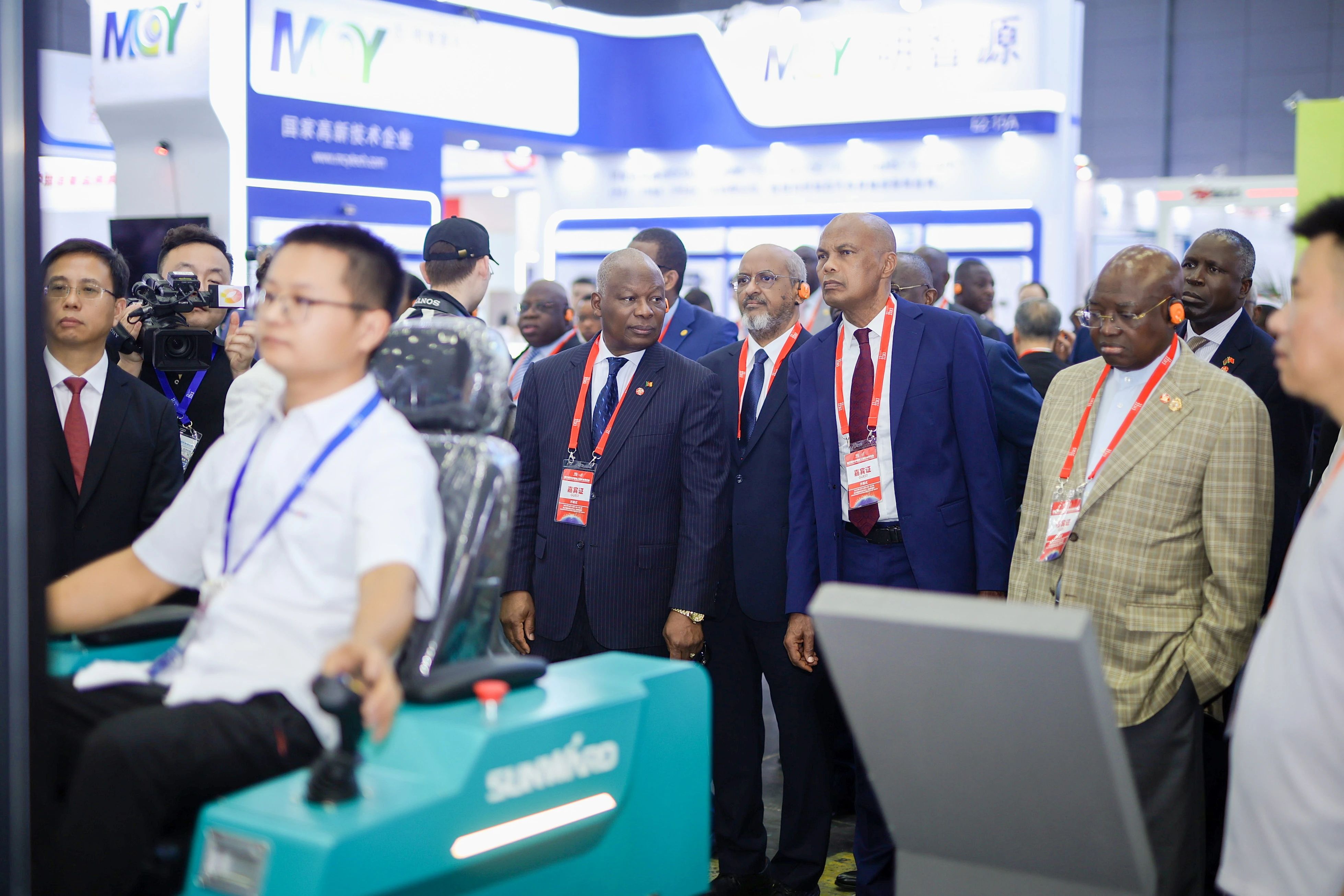 2025 CICEE | Բ���չ٣��ǹ��ɶԹ�������չ�����㾫�ʻ���