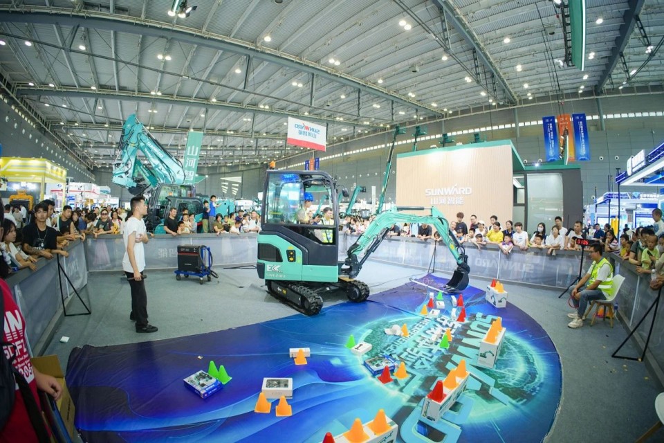 2025 CICEE | Բ���չ٣��ǹ��ɶԹ�������չ�����㾫�ʻ���