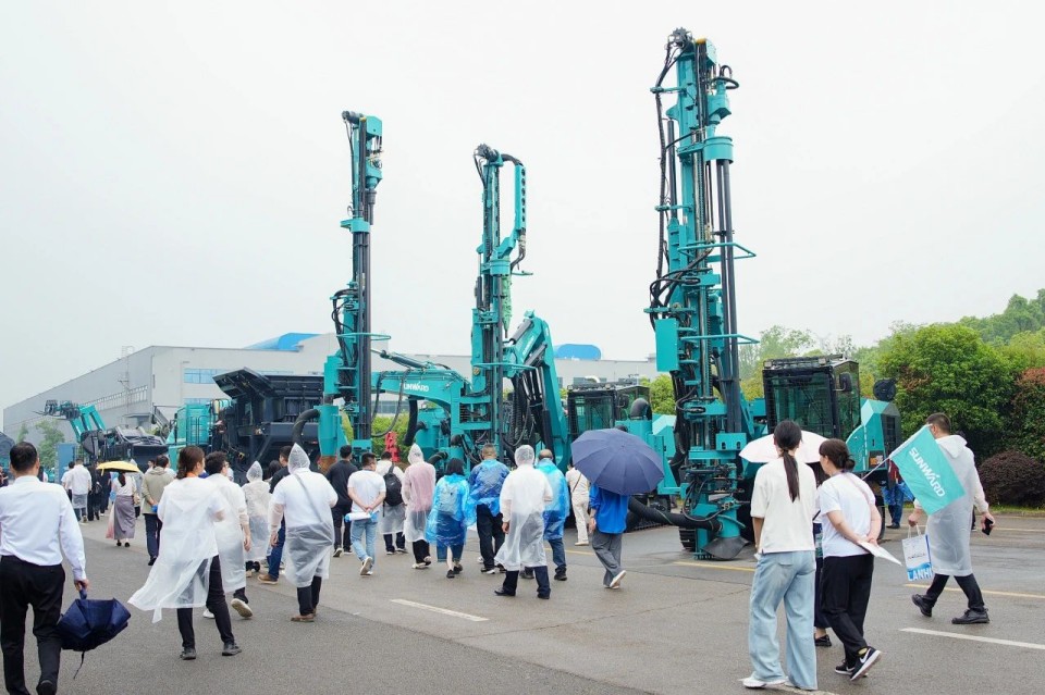 2025 CICEE | Բ���չ٣��ǹ��ɶԹ�������չ�����㾫�ʻ���