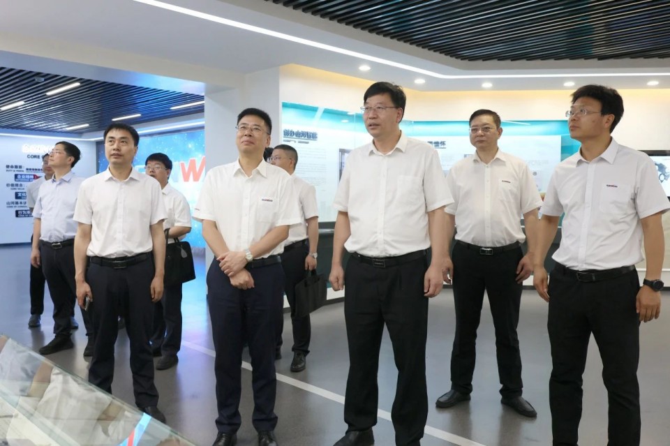 中国工程院院士、中南林业科技大学党委书记吴义强一行到糖果派对官网智能开展访企拓岗运动