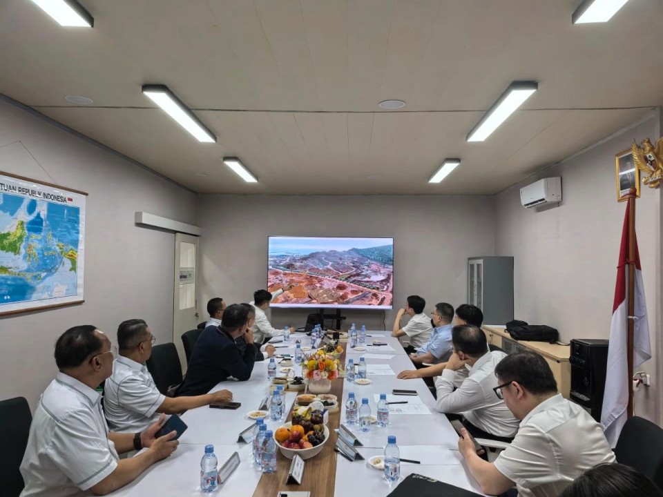 广州工控集团党委书记、董事长景广军率队考察糖果派对官网智能印尼子公司