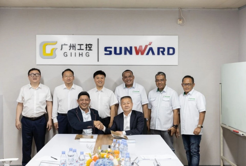 广州工控集团党委书记、董事长景广军率队考察糖果派对官网智能印尼子公司