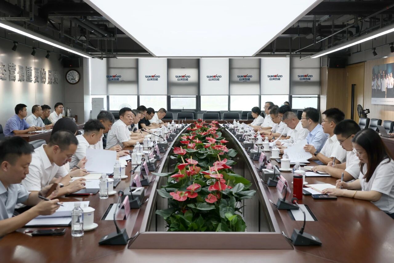 ����ʡ��Э����ϯ��ʡ���̻�е��ҵ�������μĻ������ǹ��ɶԹ�������