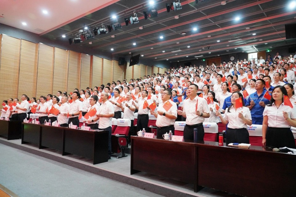 �ǹ��ɶԹ���������֯�����տ������й�������ս�������·�����˹ս��ʤ��80������