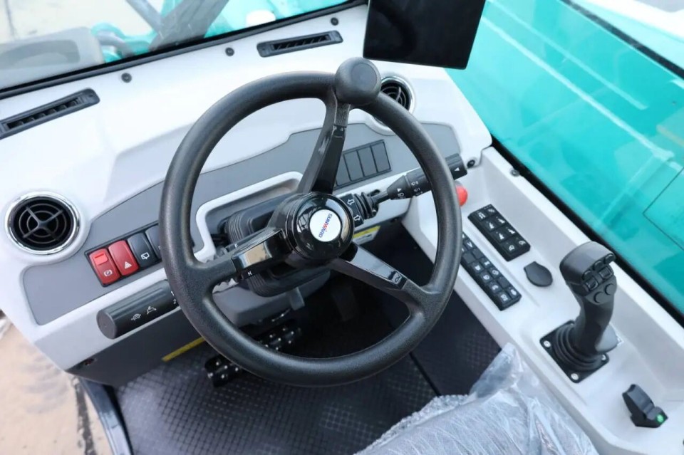 �߶˻��͡�˫���뷢�����ǹ��ɶԹ����������������۲�װ���ֳ�����