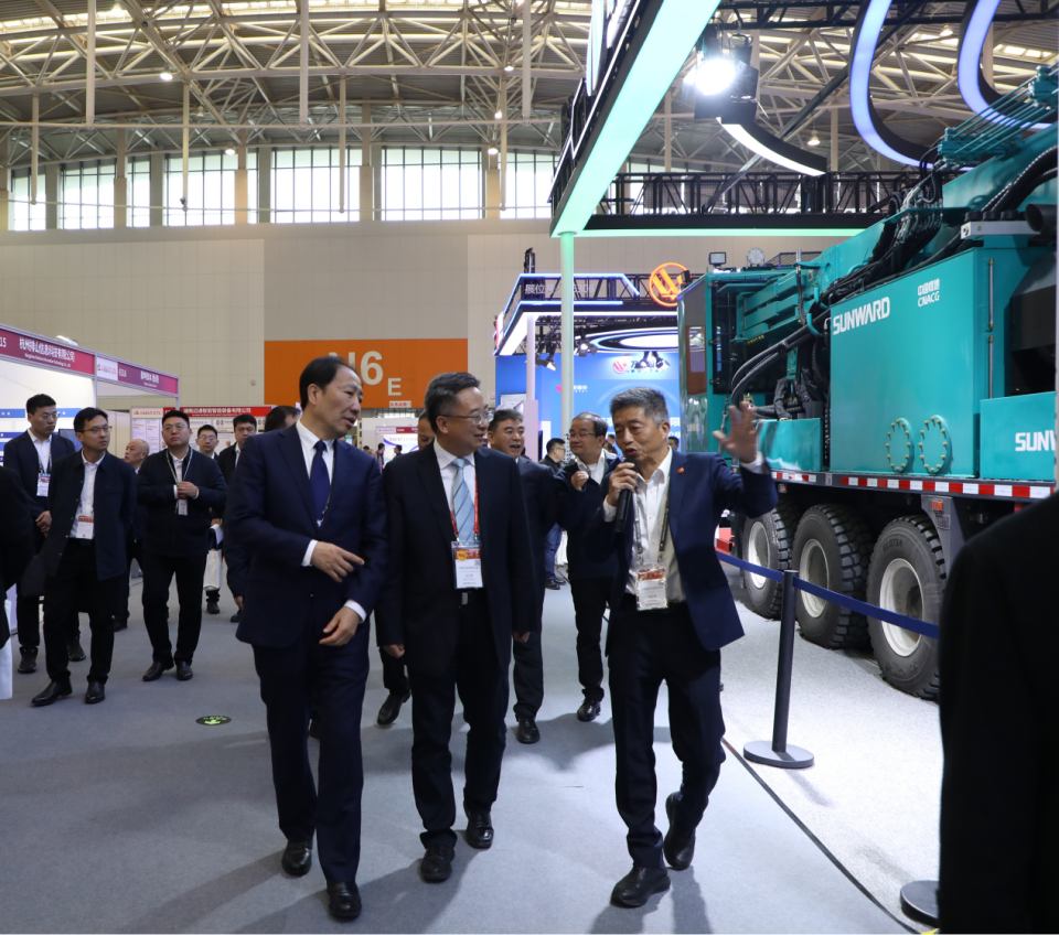 糖果派对官网智能携手“战略合作伙伴”中国煤炭地质总局精彩亮相2025中国国际矿业大会