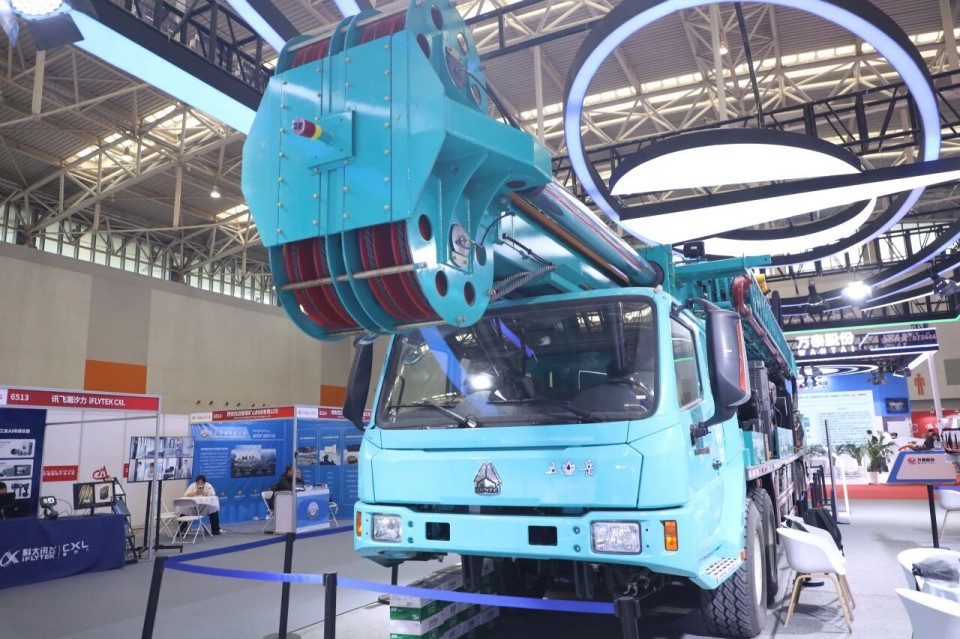 ���ؿ�װ�������������ش�ͻ�ơ����ǹ��ɶԹ��������Ž��й�ú̿�����ܾ�����T138�������