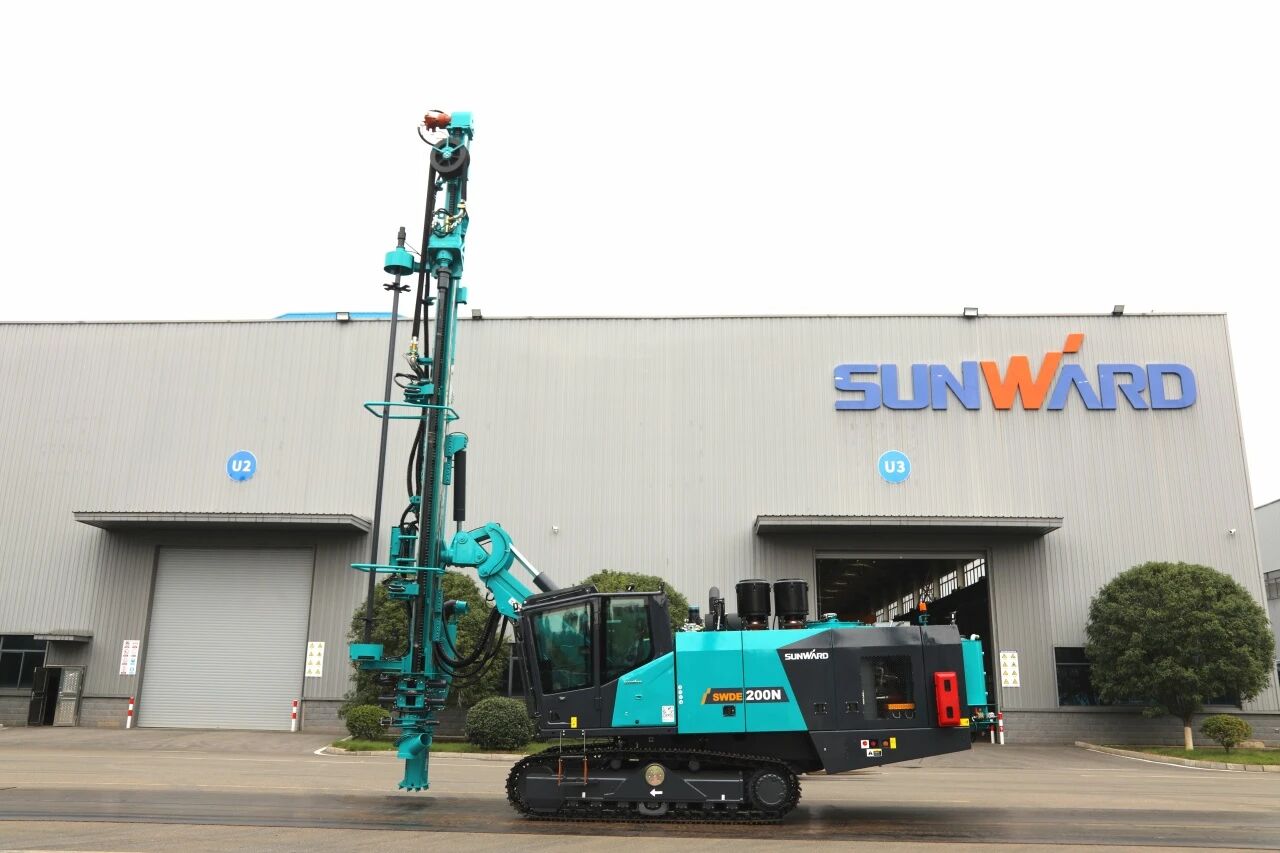 ��ս�ߺ��θߺ��������ǹ��ɶԹ������ܱ�ʽǱ������ϰ������г�